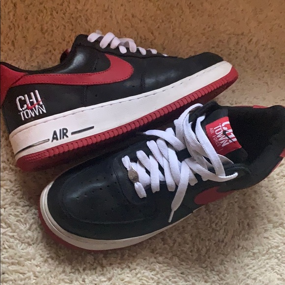 Nike AF1 “Chitown” Custom - Picture 2 of 4